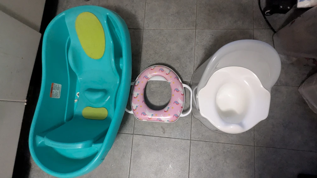 Baby Bath Tub, Potty Seat, and Toilet Trainer - photo 2