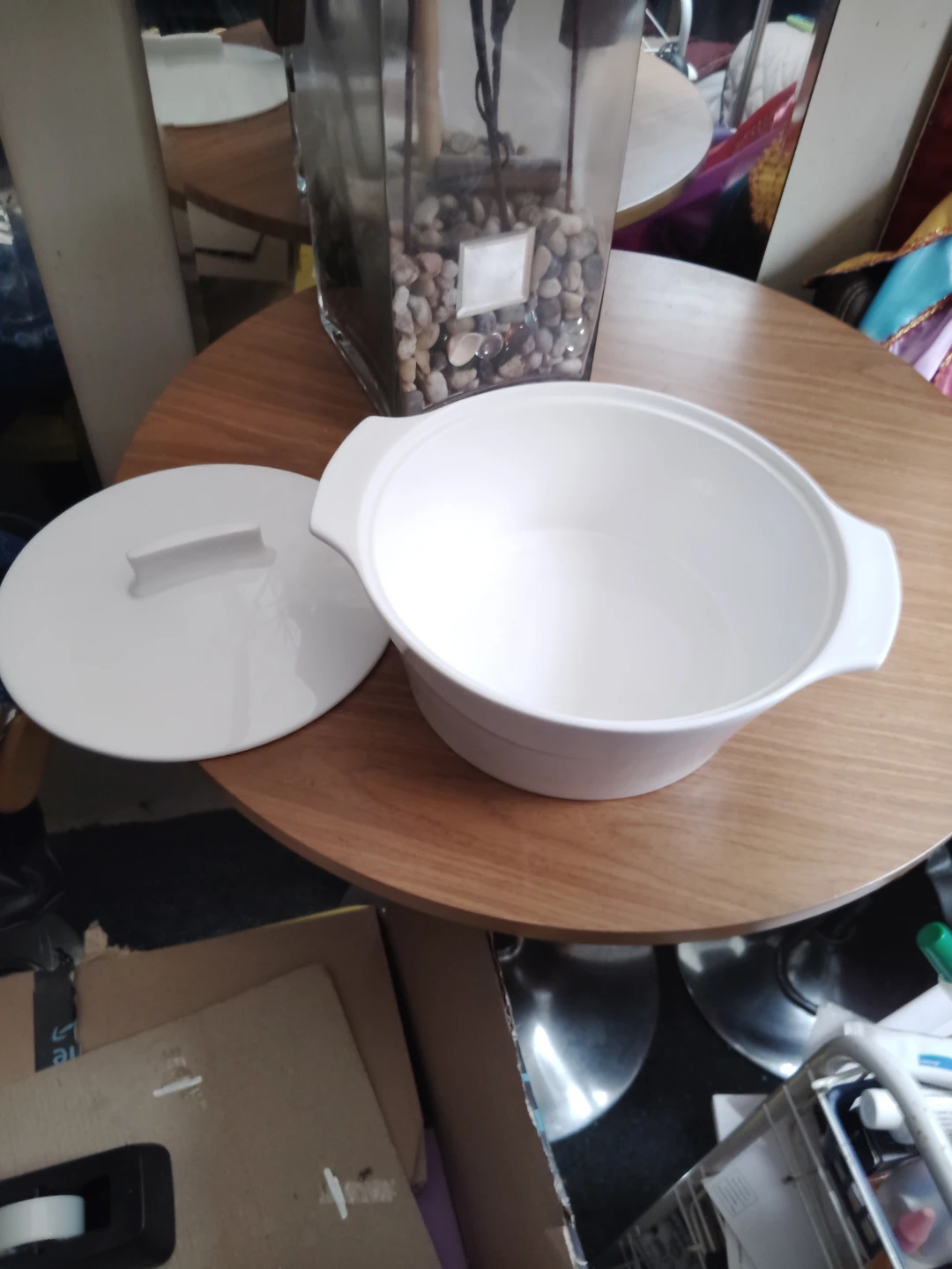 White Ceramic Casserole Dish with Lid - photo 2