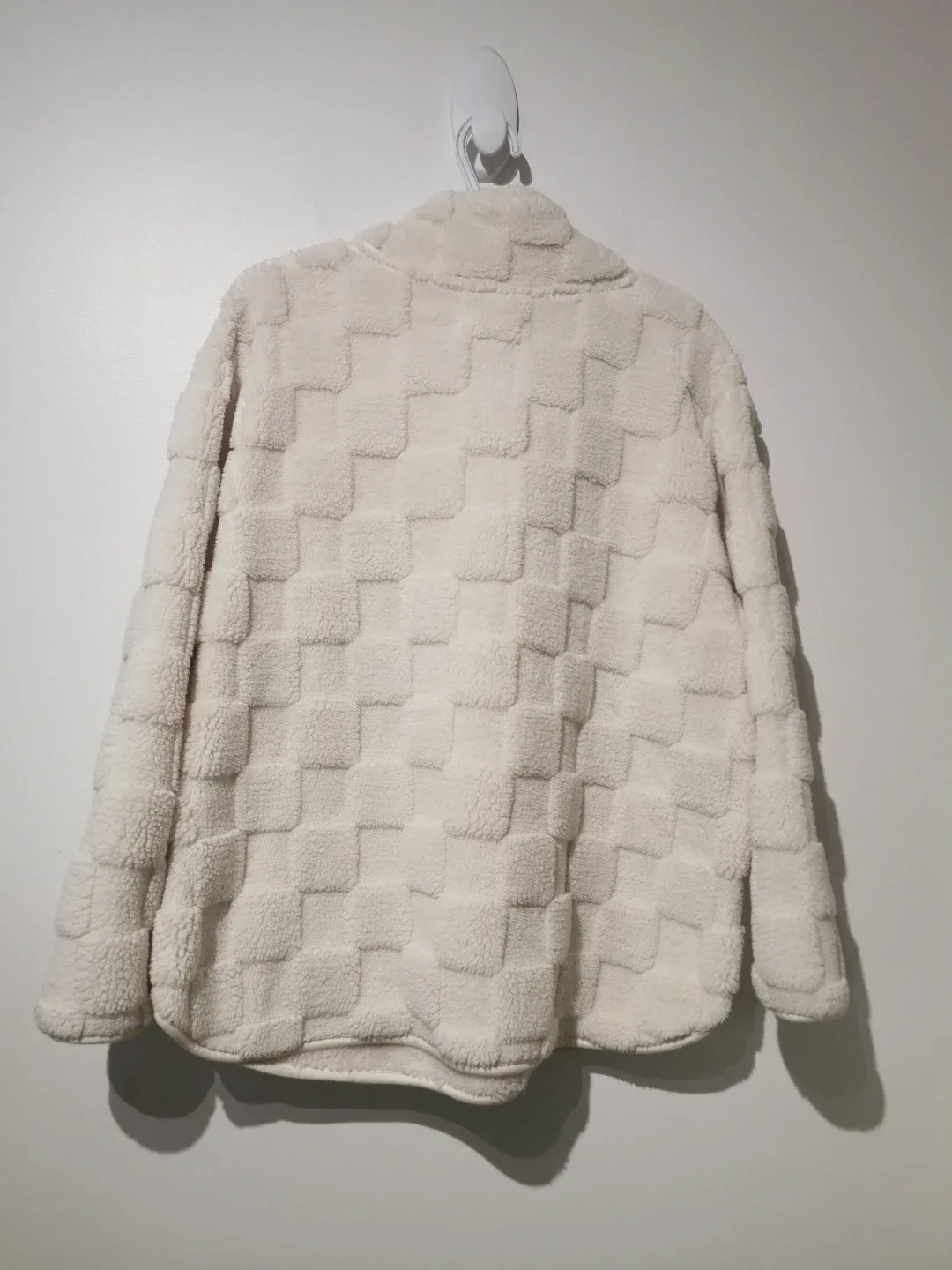 Daydream by Berkshire Home Fleece Pullover - Size L image indicator(6)