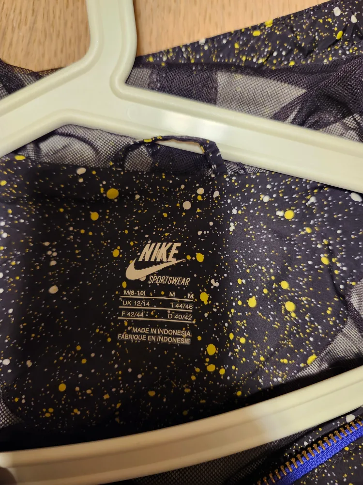 Nike Windbreaker Jacket Size Youth M image indicator(4)
