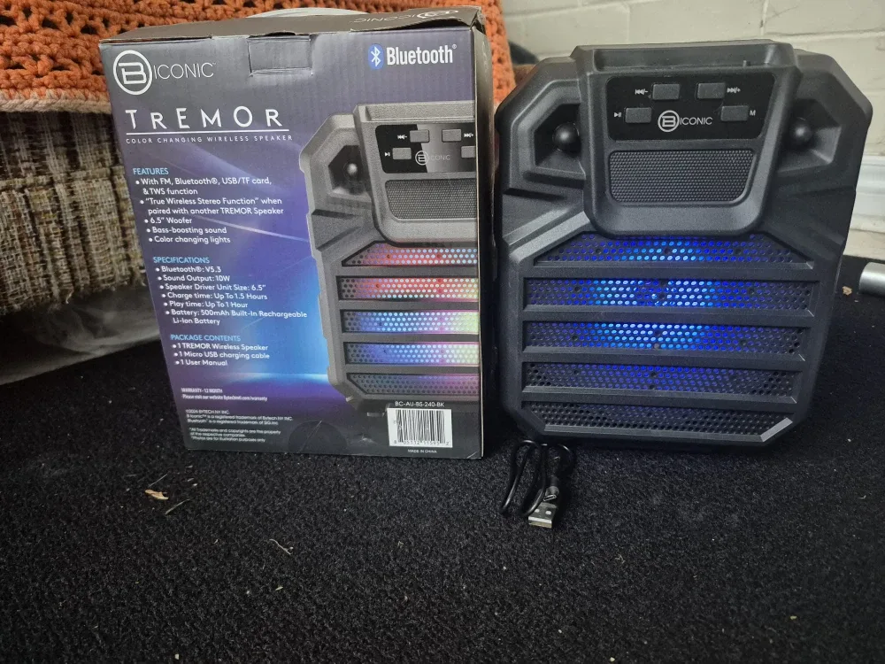 Iconic Tremor Colour Changing Wireless Speaker