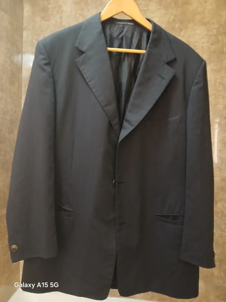 Men's Blazer - Stylish & Versatile image indicator(2)