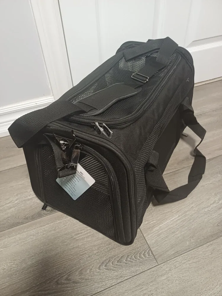 Petsfit Pet Carrier Brand New- Black image indicator(3)