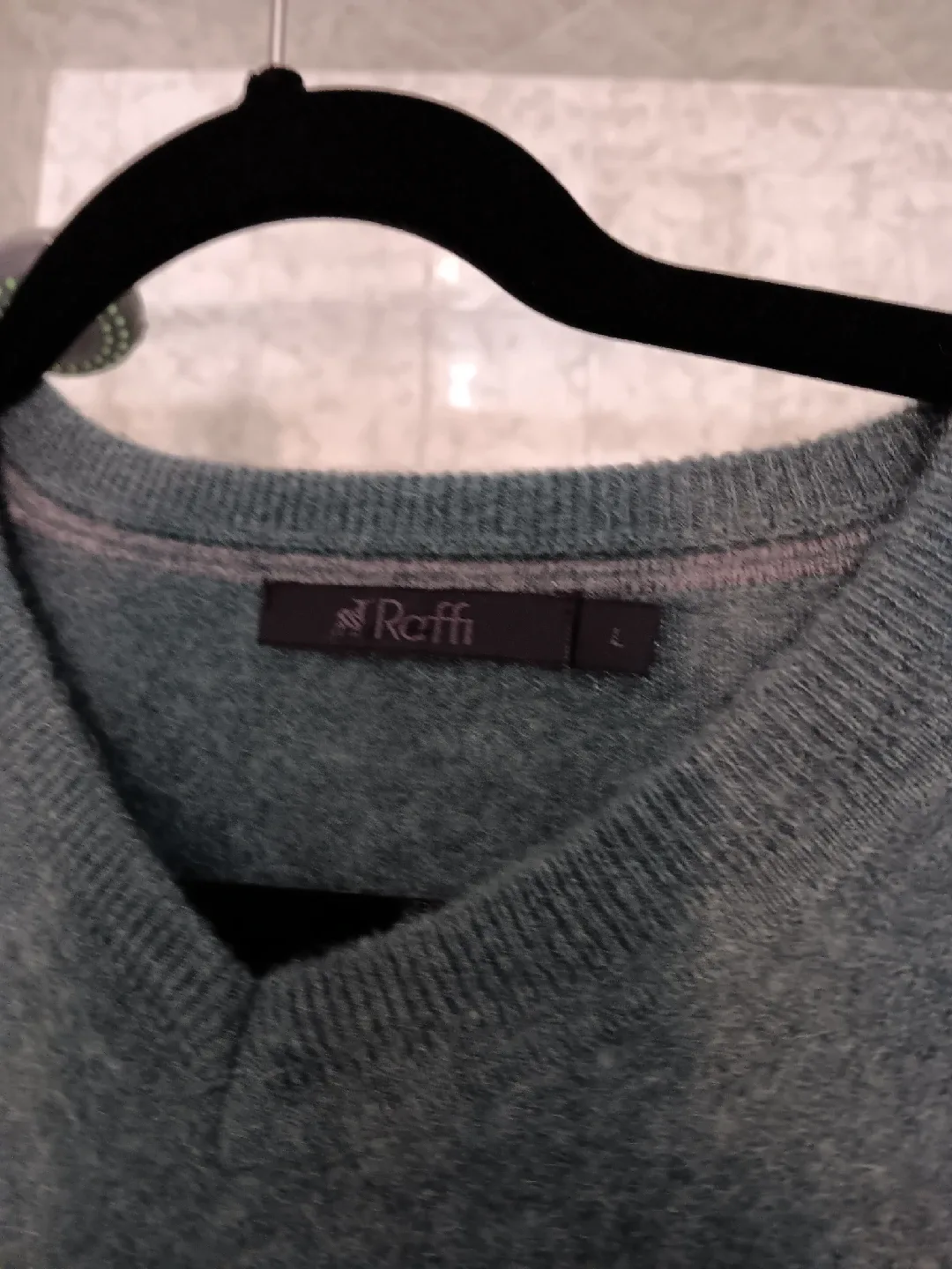 RW&CO. & Raffi Sweaters image indicator(4)