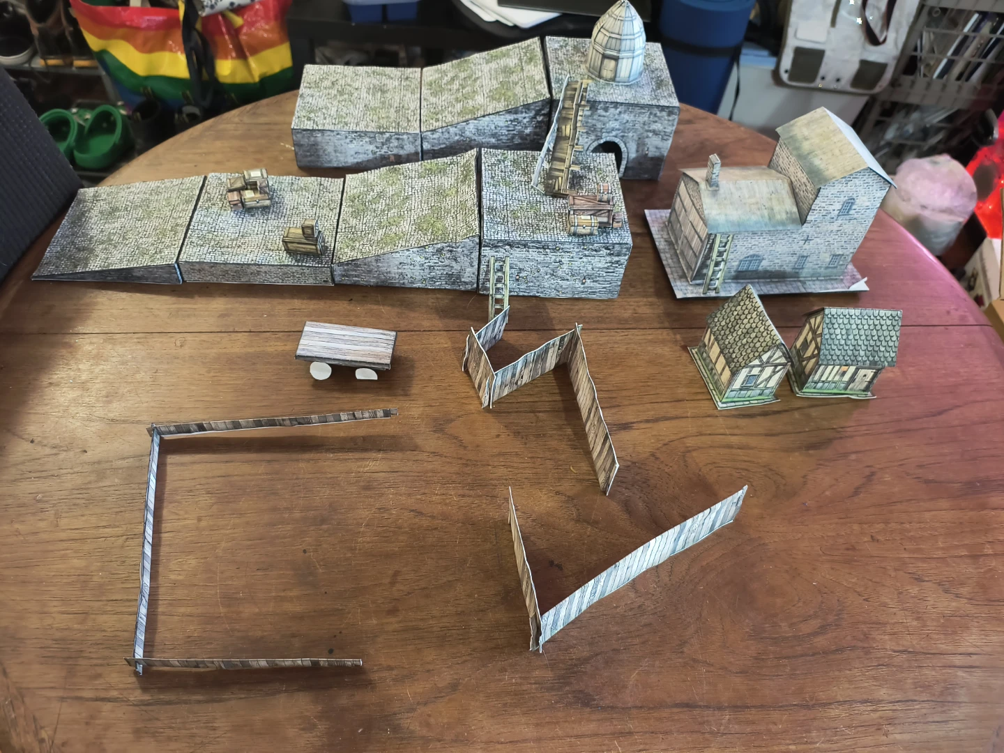 Cardstock terrain for tabletop games