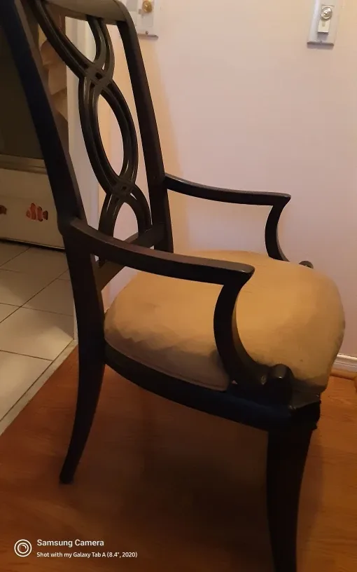 Accent Chair - Brown & Black, clean like NEW! image indicator(4)