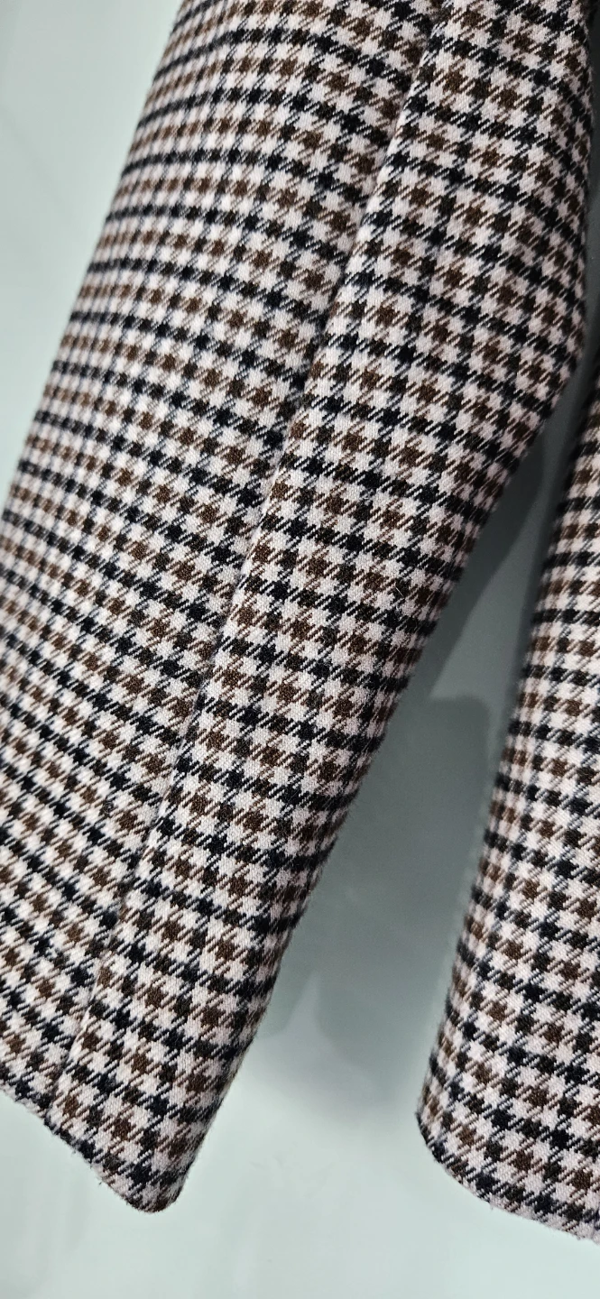 NEGOTIABLE - H&M Women's Brown and Black Checked Blazer Size 6 - photo 4