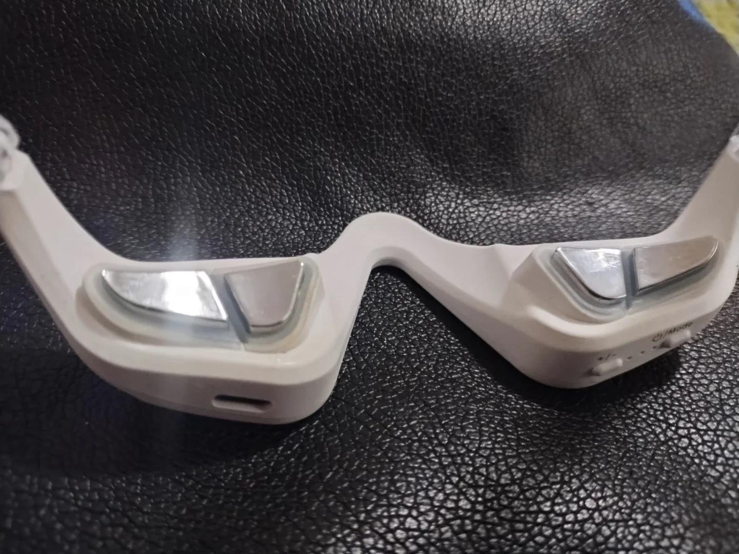 Eye Beauty Massager - ems electric red light therapy image indicator(2)