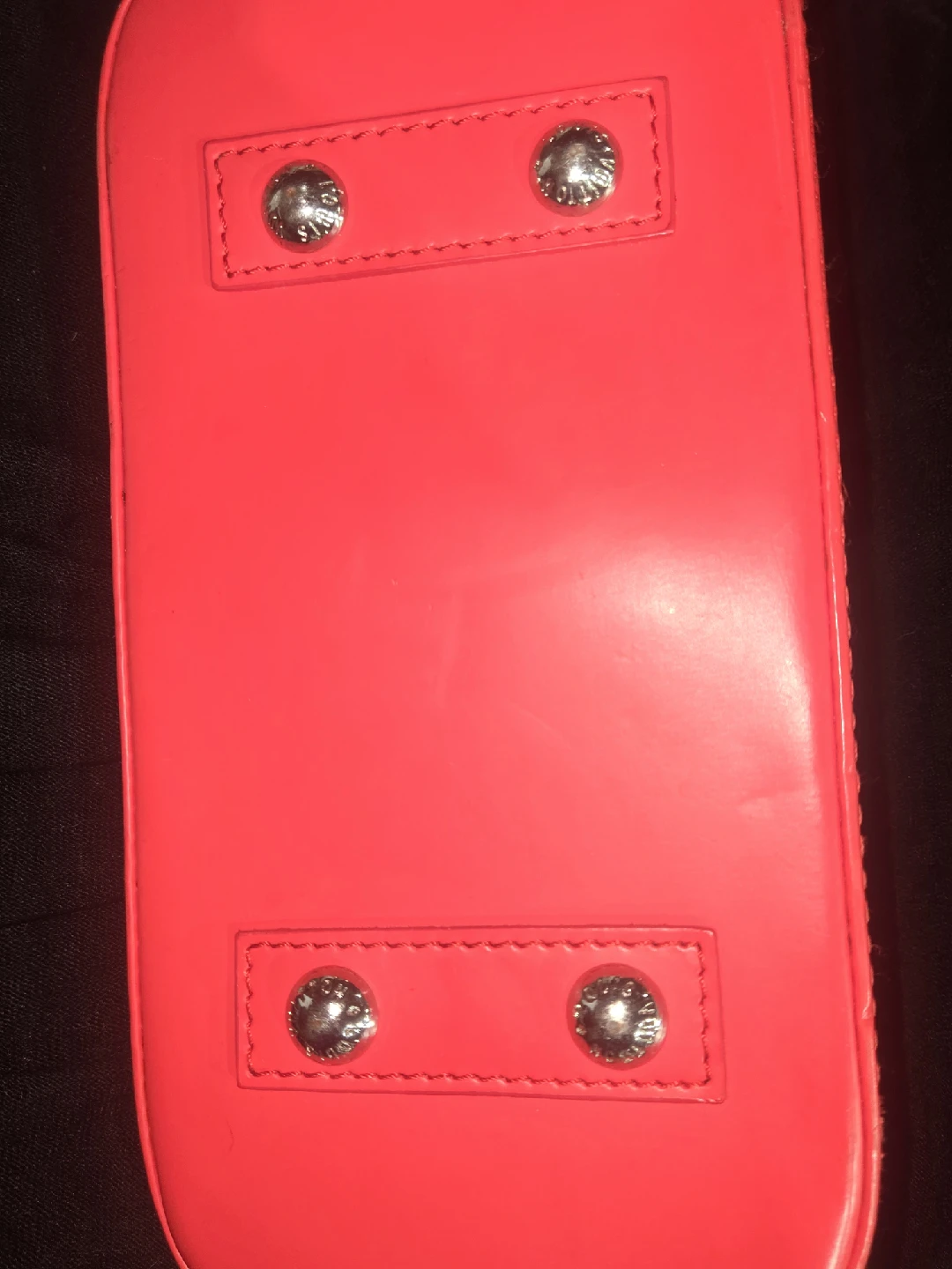 Louis Vuitton Alma BB Red Handbag - photo 3