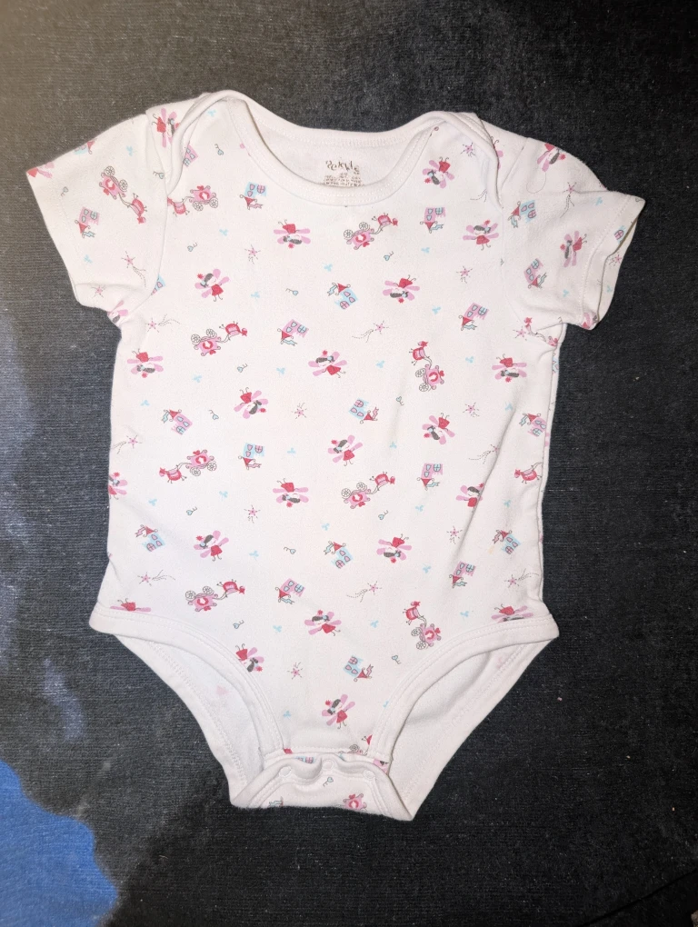 Girls sz 18 months shirts and pants $2 each - photo 3