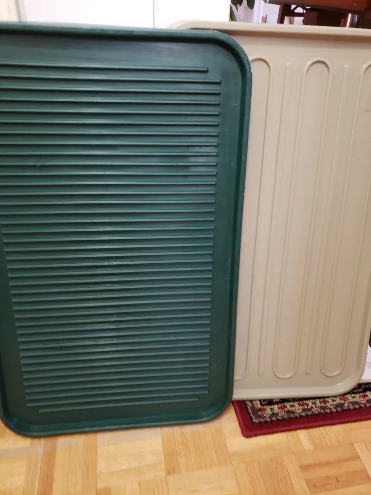 Rubbermaid Green & Beige Dish Drying Mats