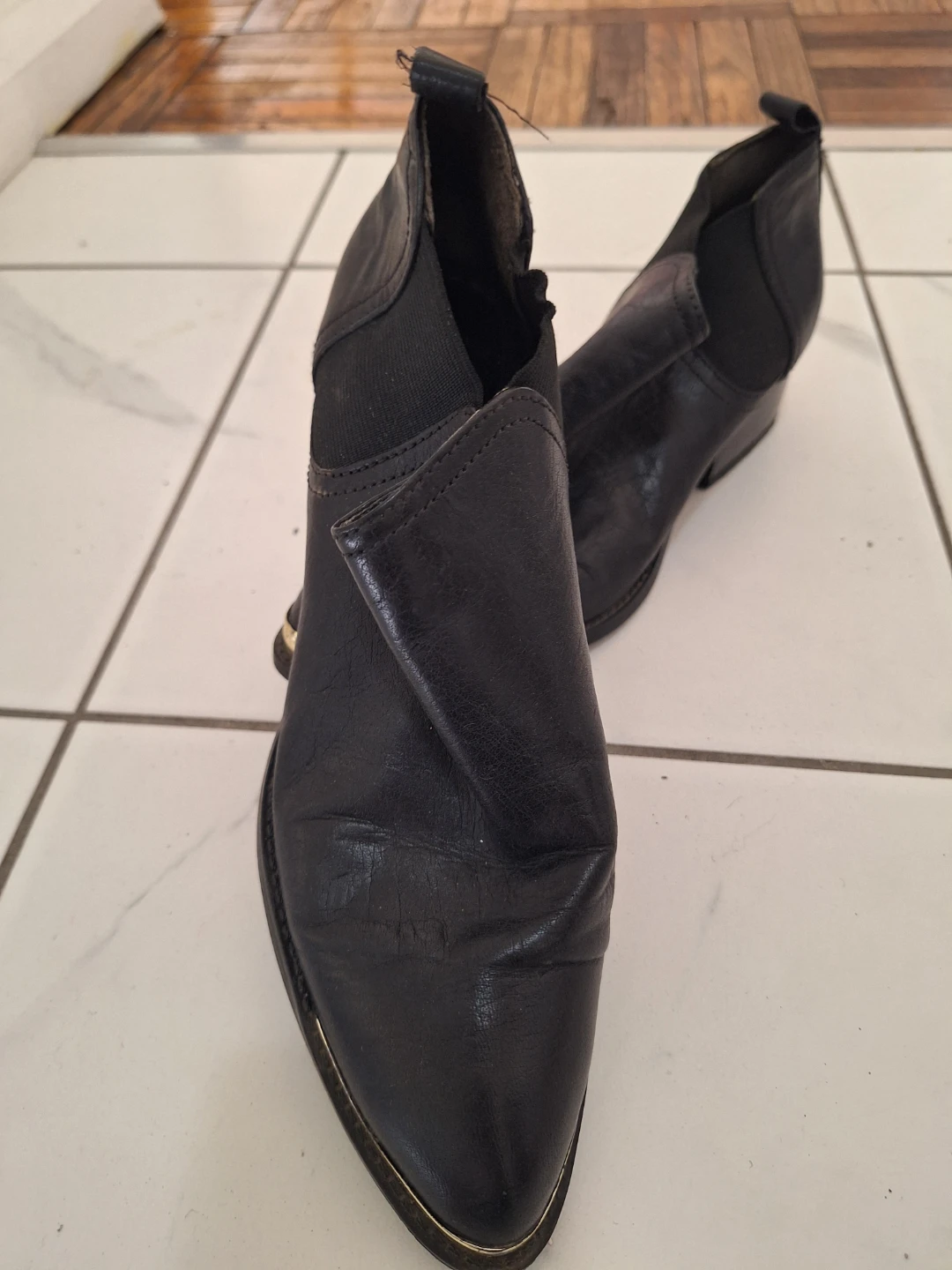 Black Leather Ankle Boots - photo 4