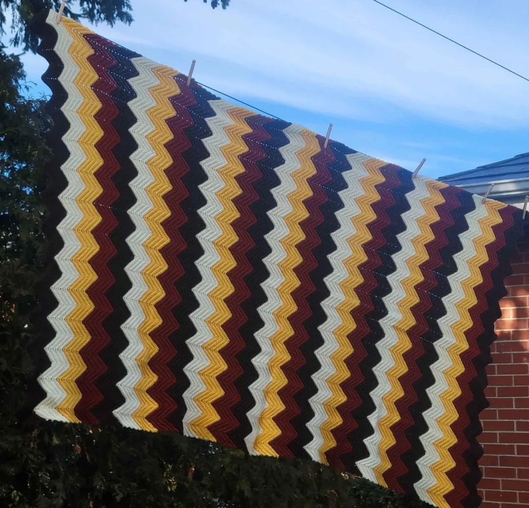 Afghan Chevron Knit Blanket.Crochet Bedspread. Couch Covers image indicator(5)