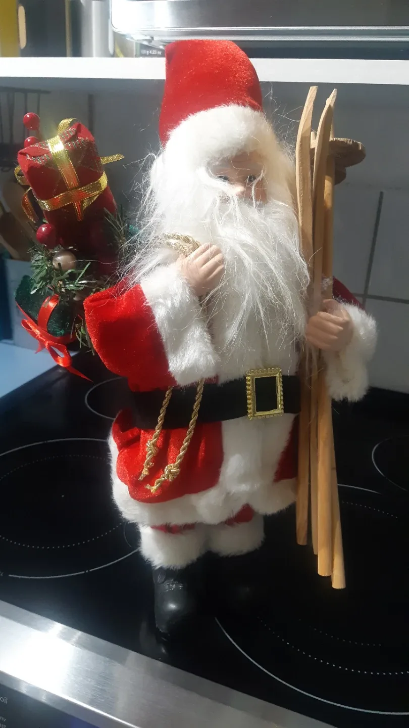 Santa Claus Figurine with Skis image indicator(5)