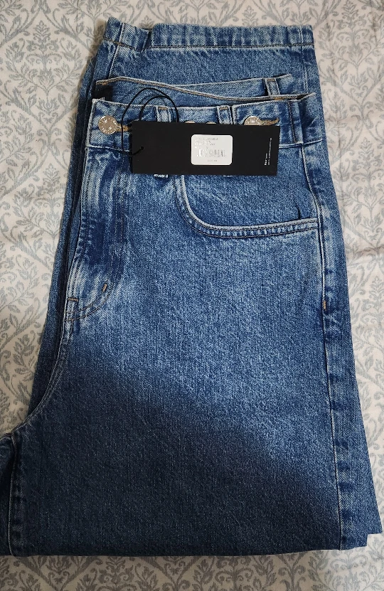Edwin Brand MAIIA Blue Jeans - Size S - New with Tags!