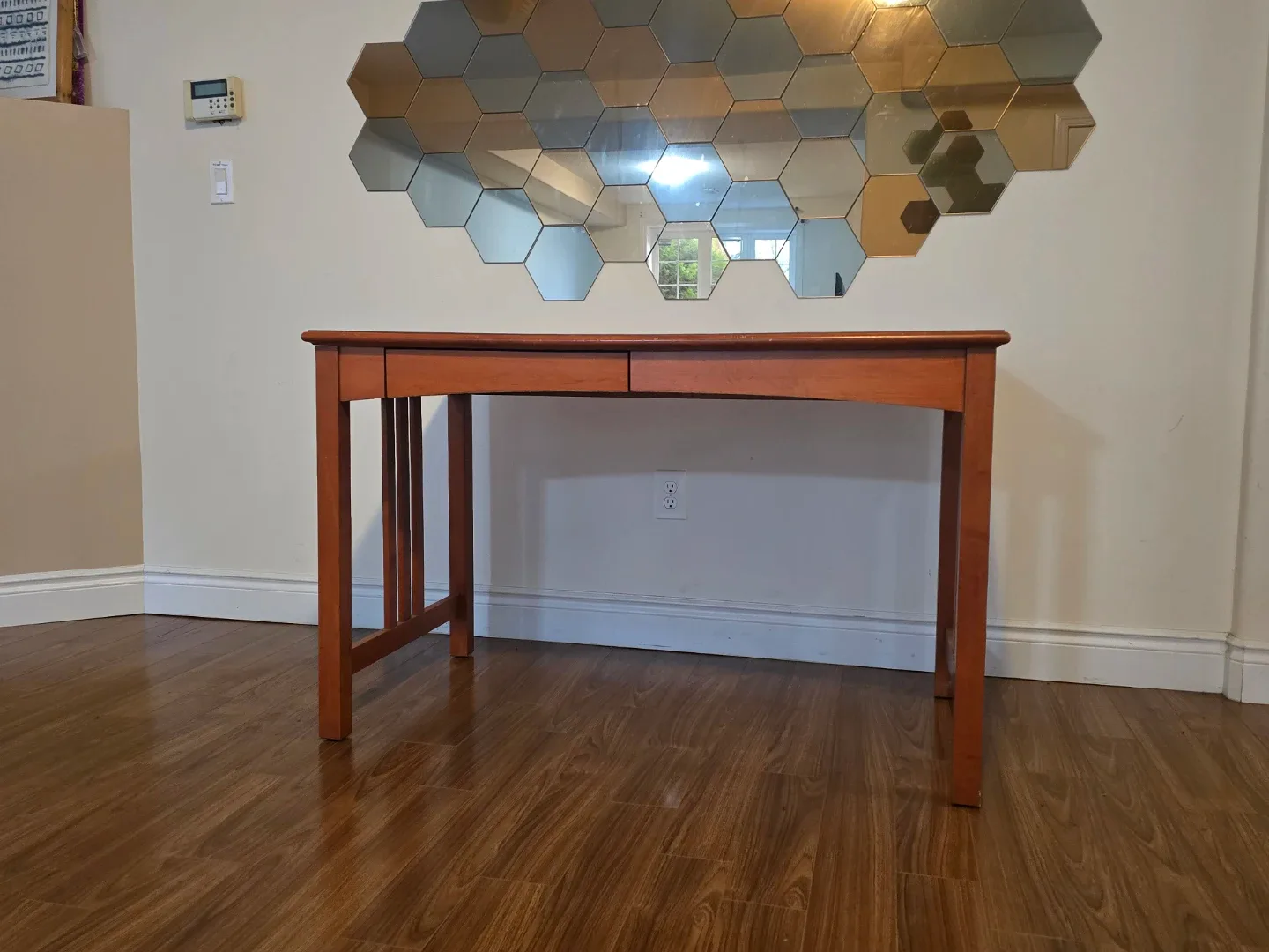 Wooden Desk with Pull-Out Keyboard Tray image indicator(4)