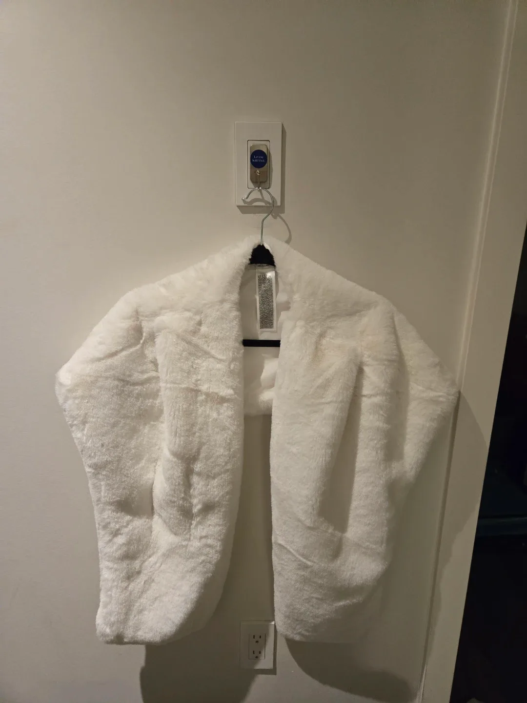 Ever New Sophia Faux Fur Wrap - White - Wedding Shawl