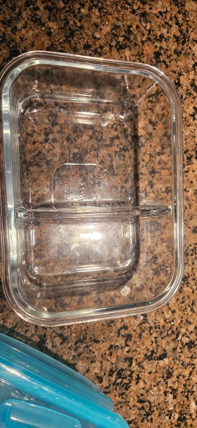 Pyrex Glass 32 oz Meal Box Containers (4) image indicator(3)
