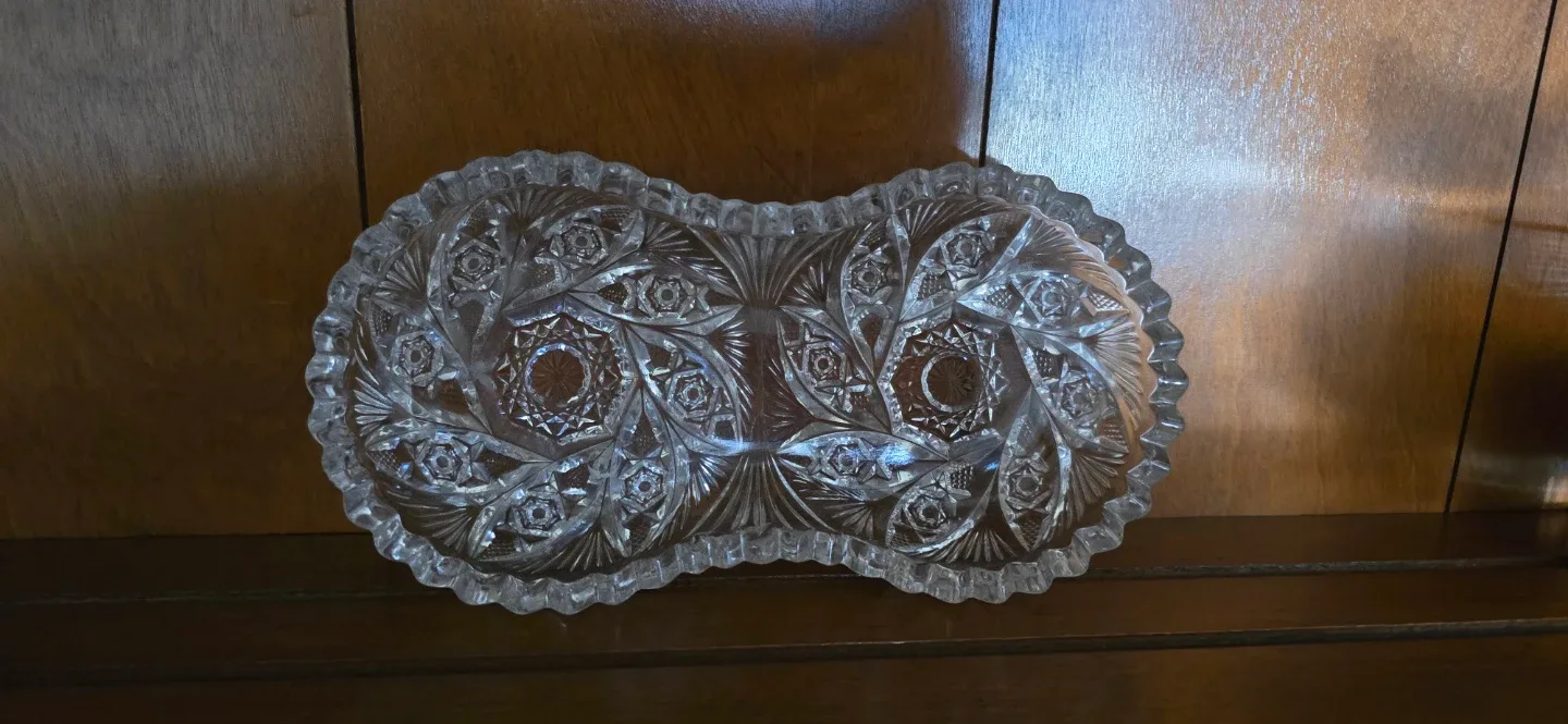 Vintage Cut Crystal Creamer, Sugar Bowl & Tray Set image indicator(2)