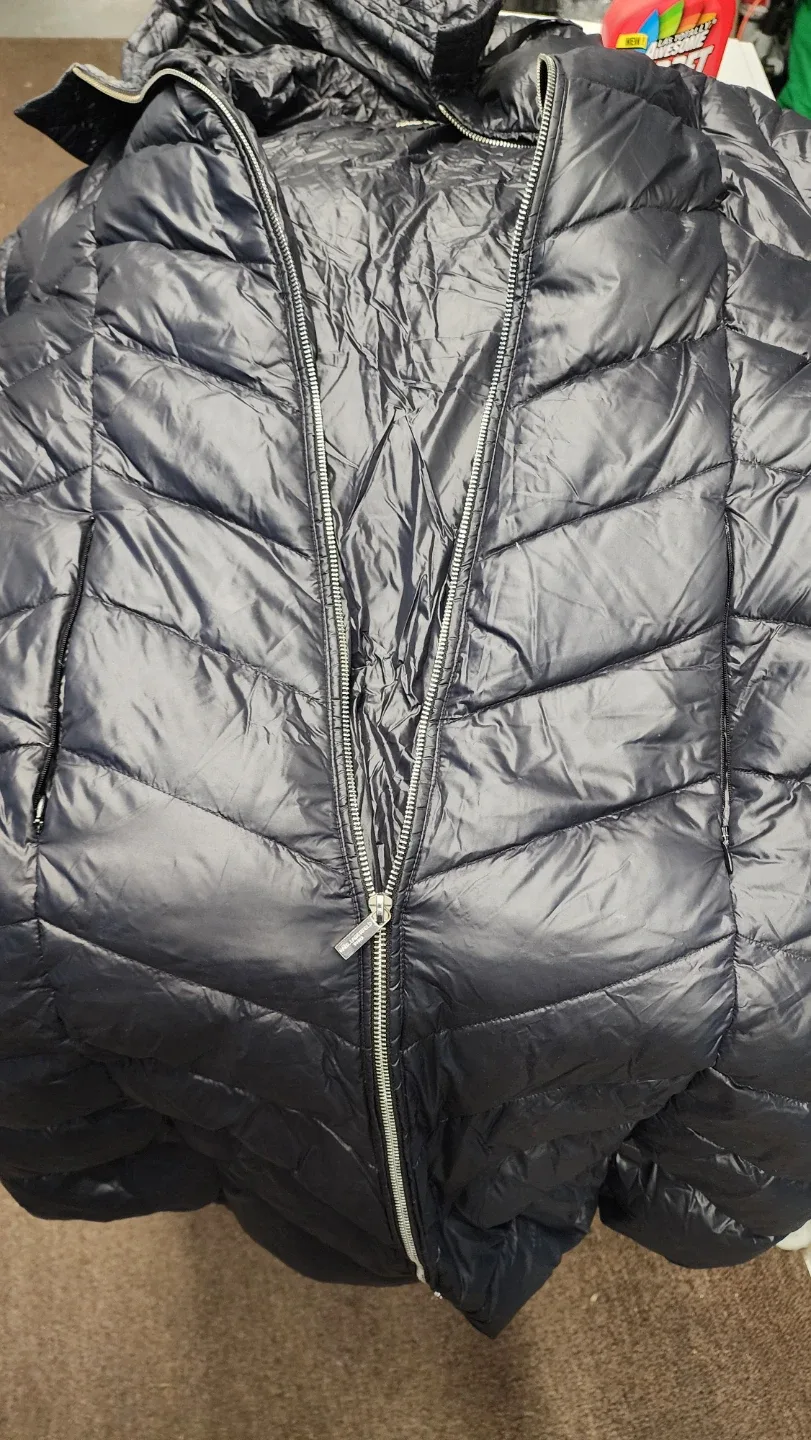 Karl Lagerfeld Black Puffer Jacket image indicator(3)