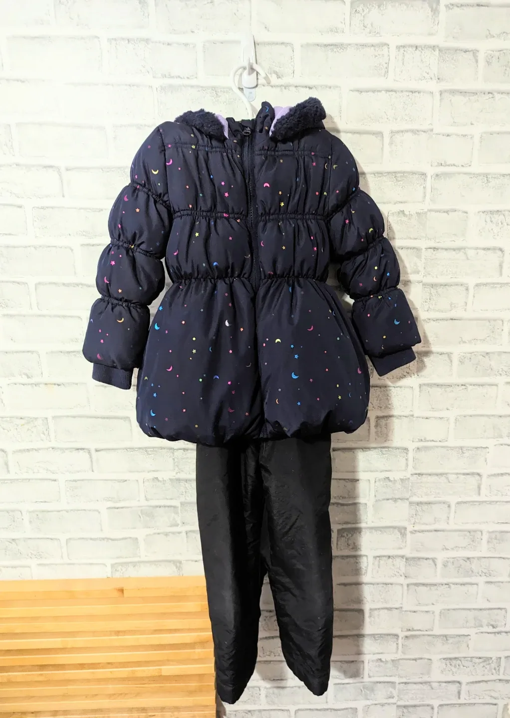 Winter Snow Suit Size 4 image indicator(6)