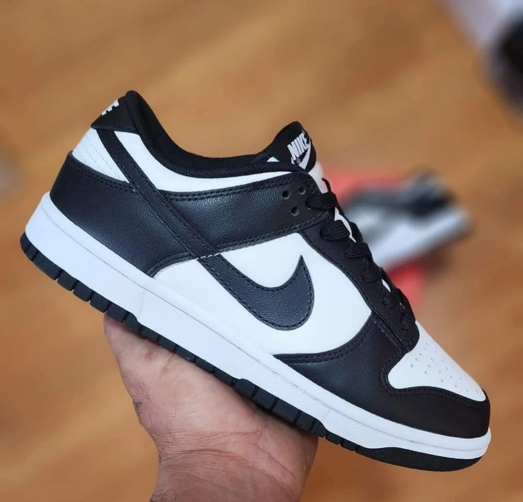 Nike Dunk Low Panda SIze 12