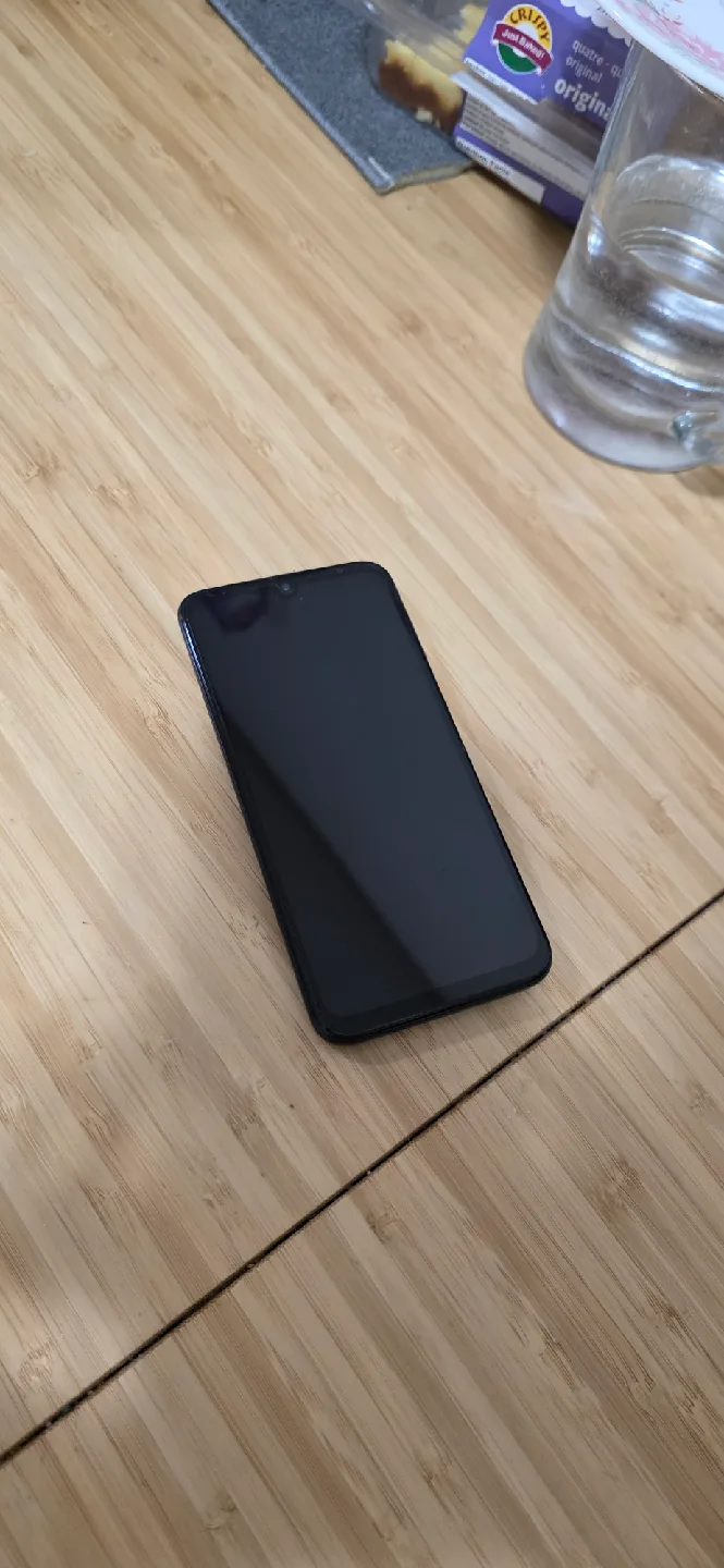 Motorola Moto G8 Plus - Blue image indicator(9)