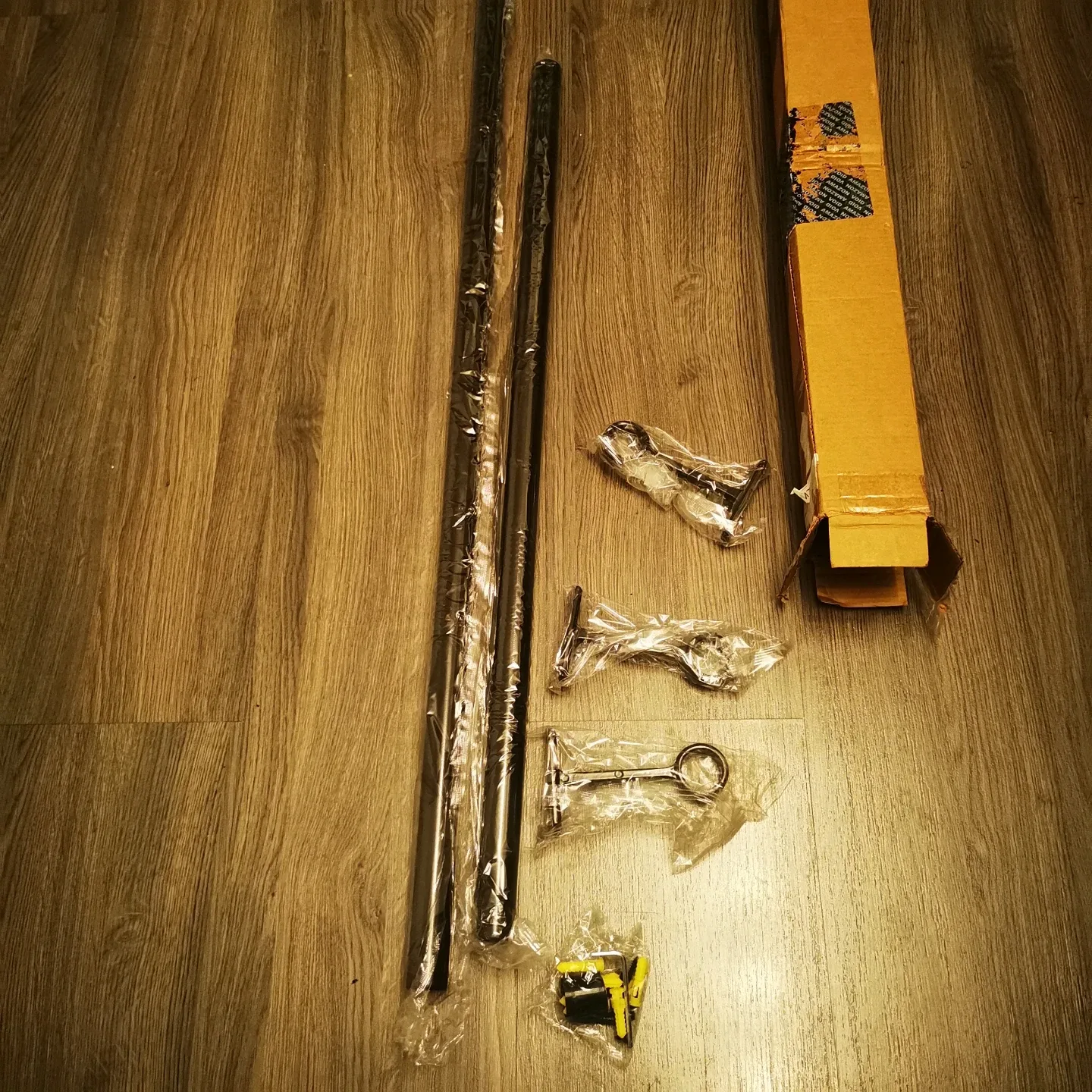 Curtain Rod New in Box 62" dark dark brown image indicator(4)