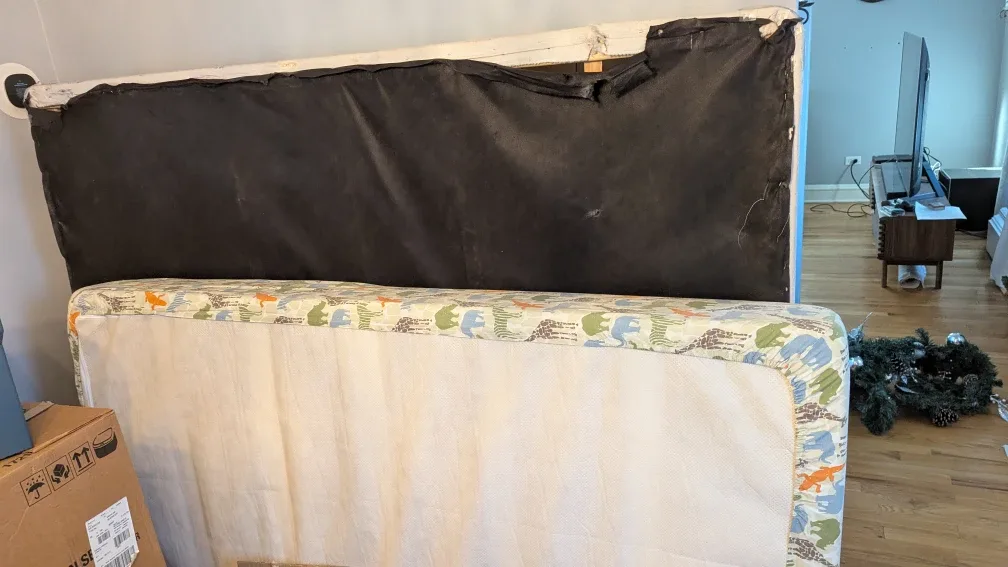 Used Free Queen BedSpring