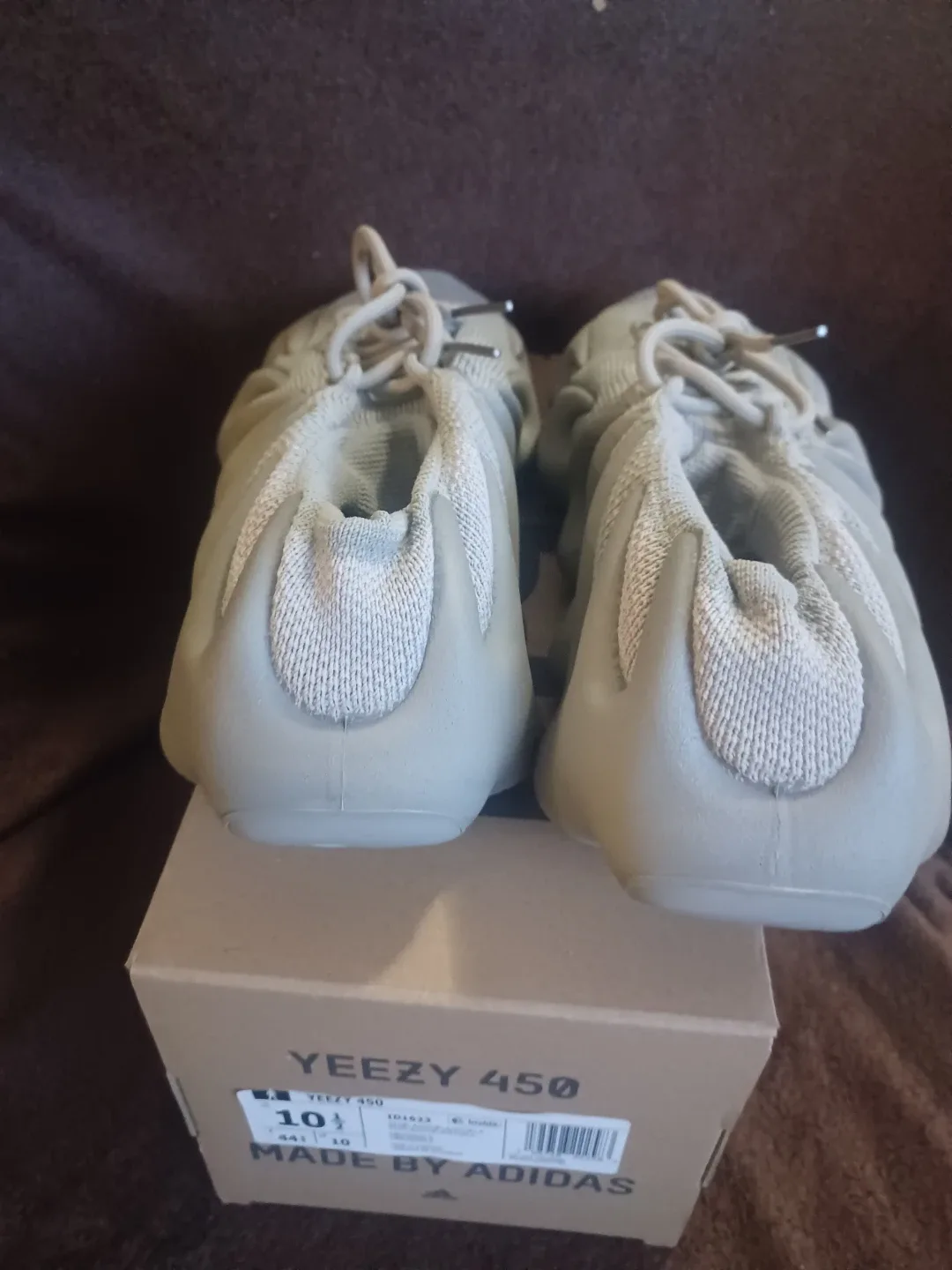 Adidas yeezy 450 stone flax size 10.5 image indicator(3)
