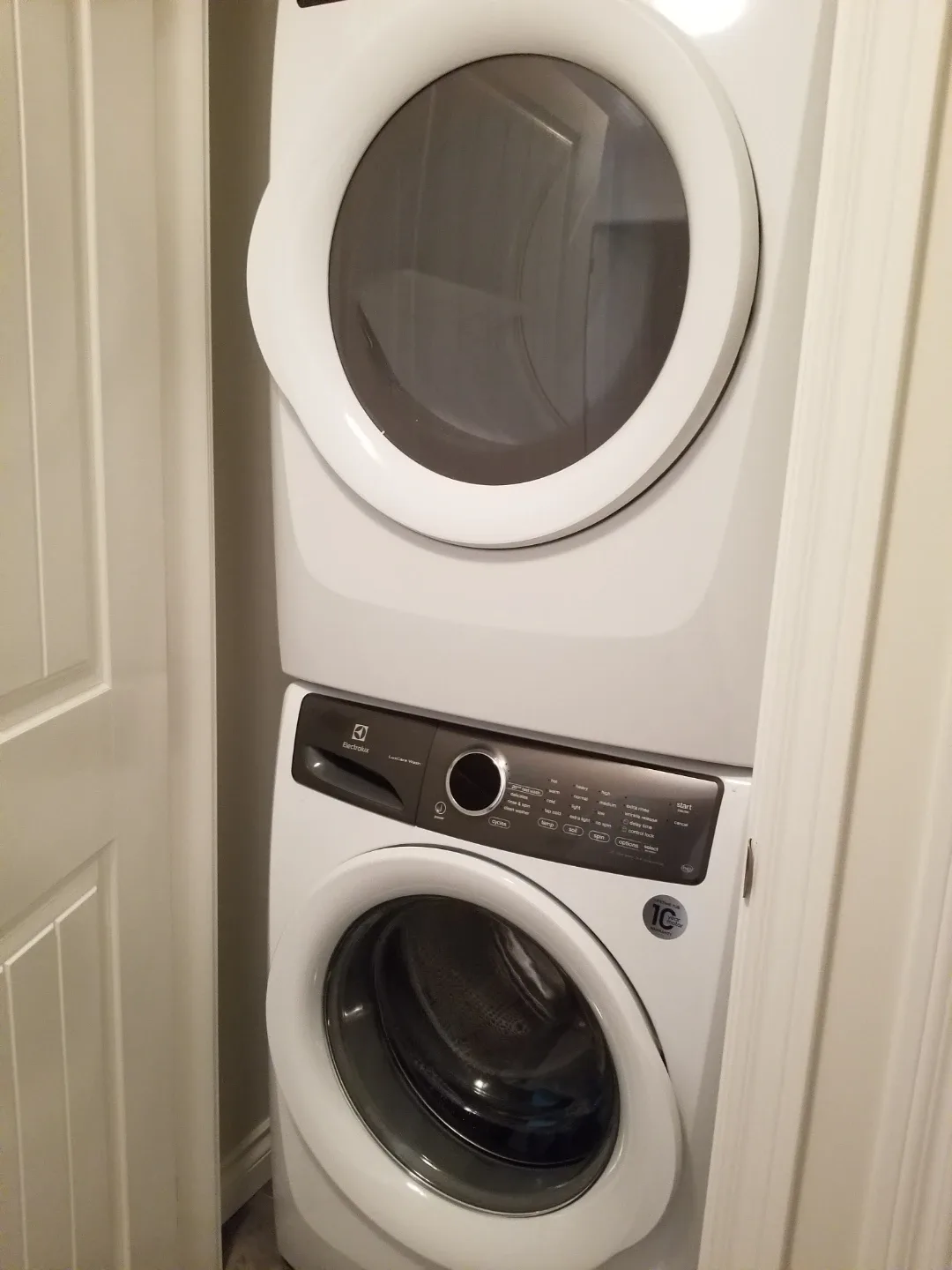 2 beds 1 bath Apartment for rent image indicator(7)