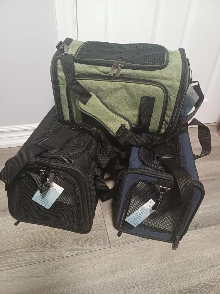 Navy Blue Pet Carrier - 17x11x11 inches image indicator(10)