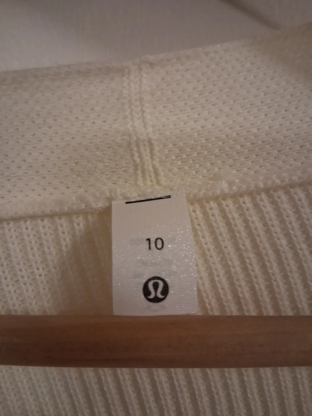 Lululemon Side Slit Sweater Wrap image indicator(2)