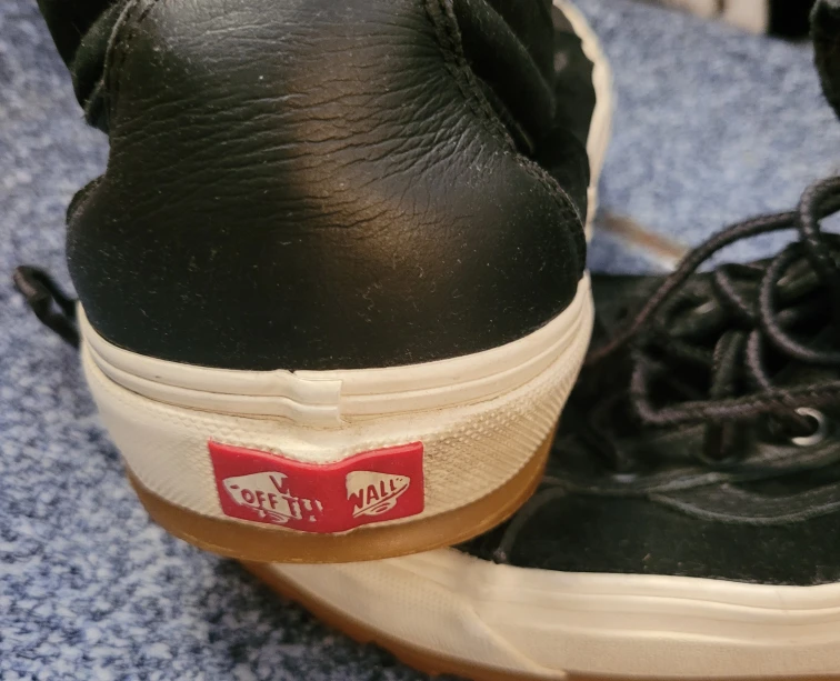 Vans Sk8-Hi MTE Black Leather High-Top Sneakers - photo 3