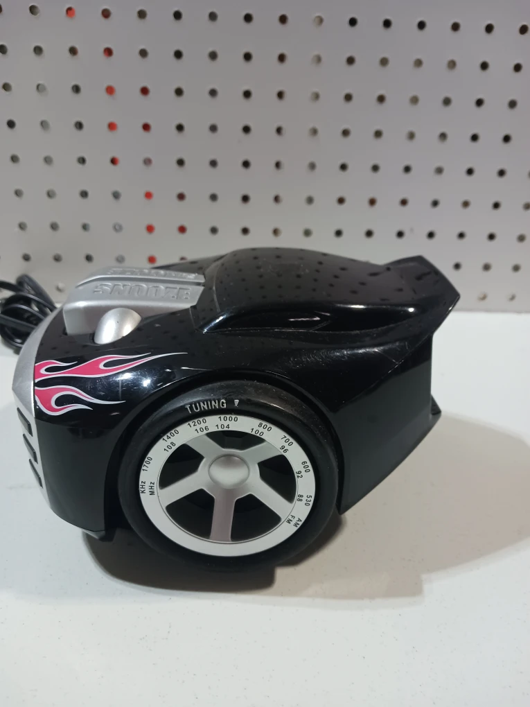 Hot Wheels Car Radio Alarm Clock - photo 2