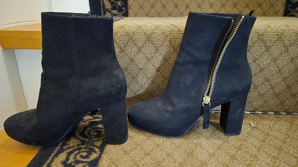 H&M Black Suede Ankle Boots - Size 5.5