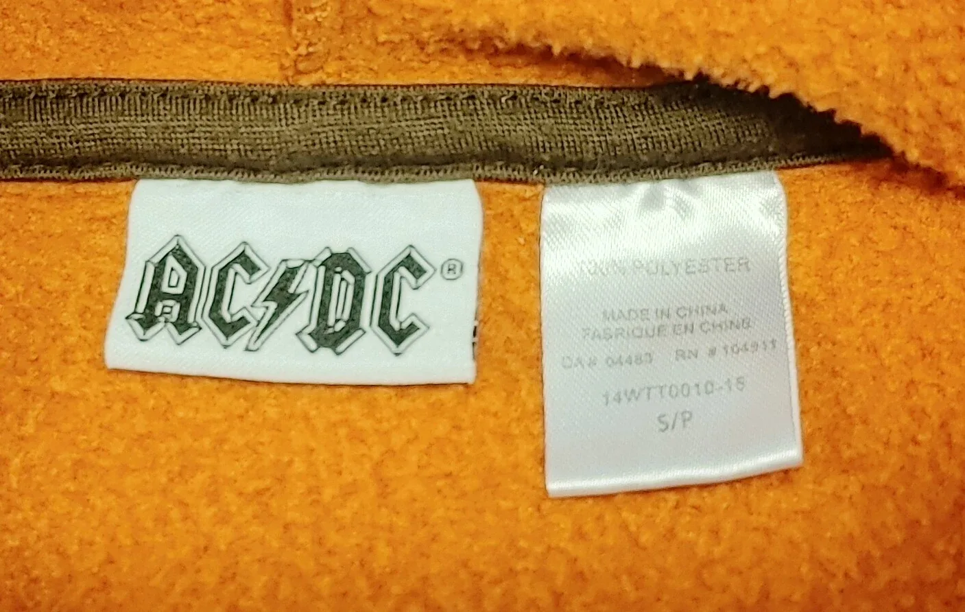 AC/DC Hoodie image indicator(8)