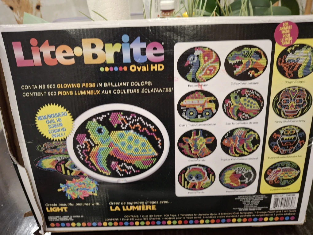 Lite-Brite Oval HD with 900 Pegs - photo 3