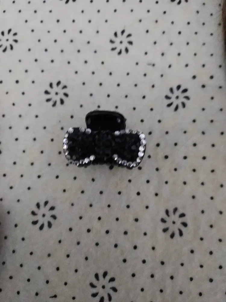 💫🫶💕💞$5 for all ! Hair Accessories Bundle image indicator(6)