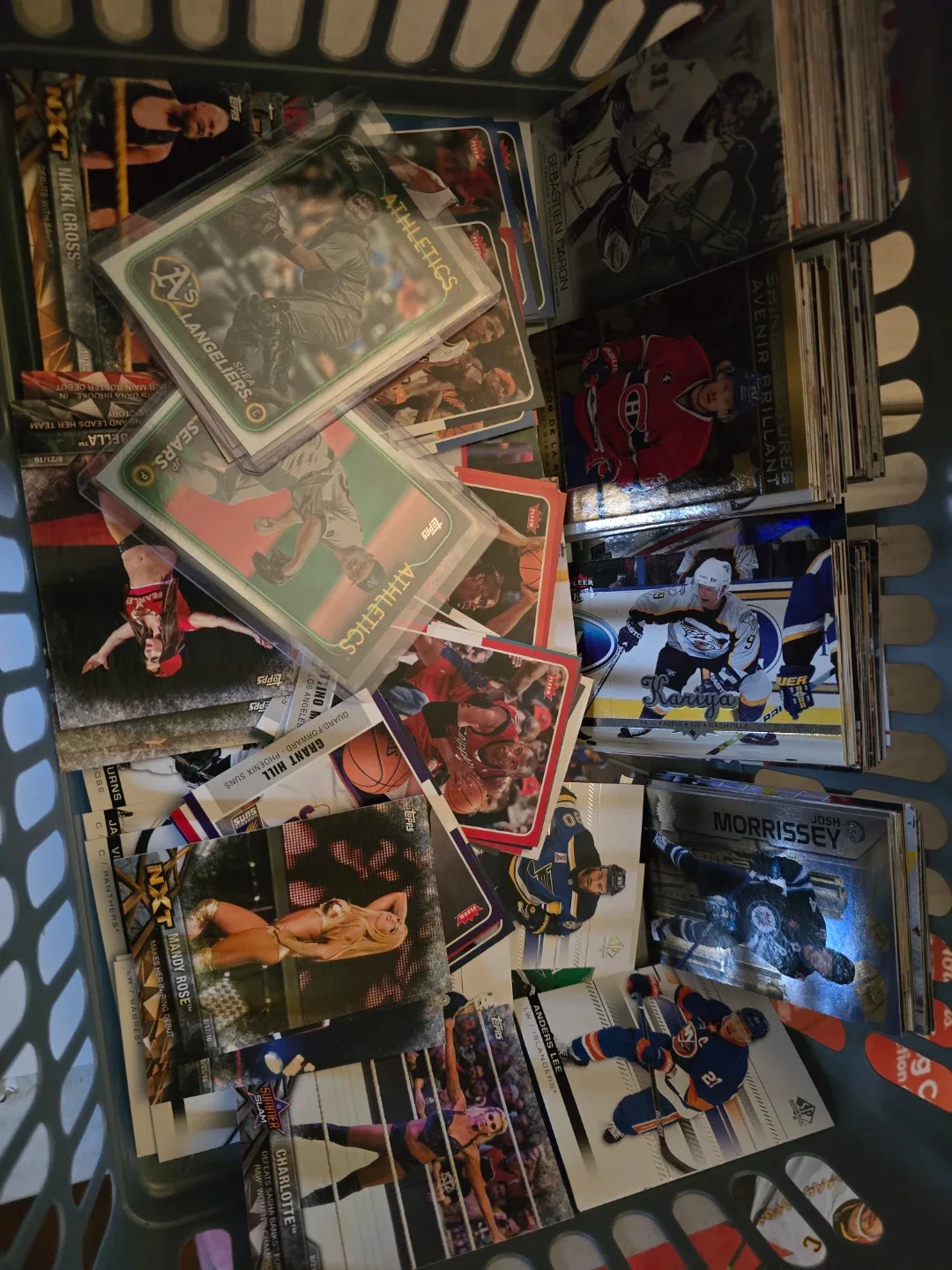 Mixed Sports Trading Cards Lot image indicator(2)