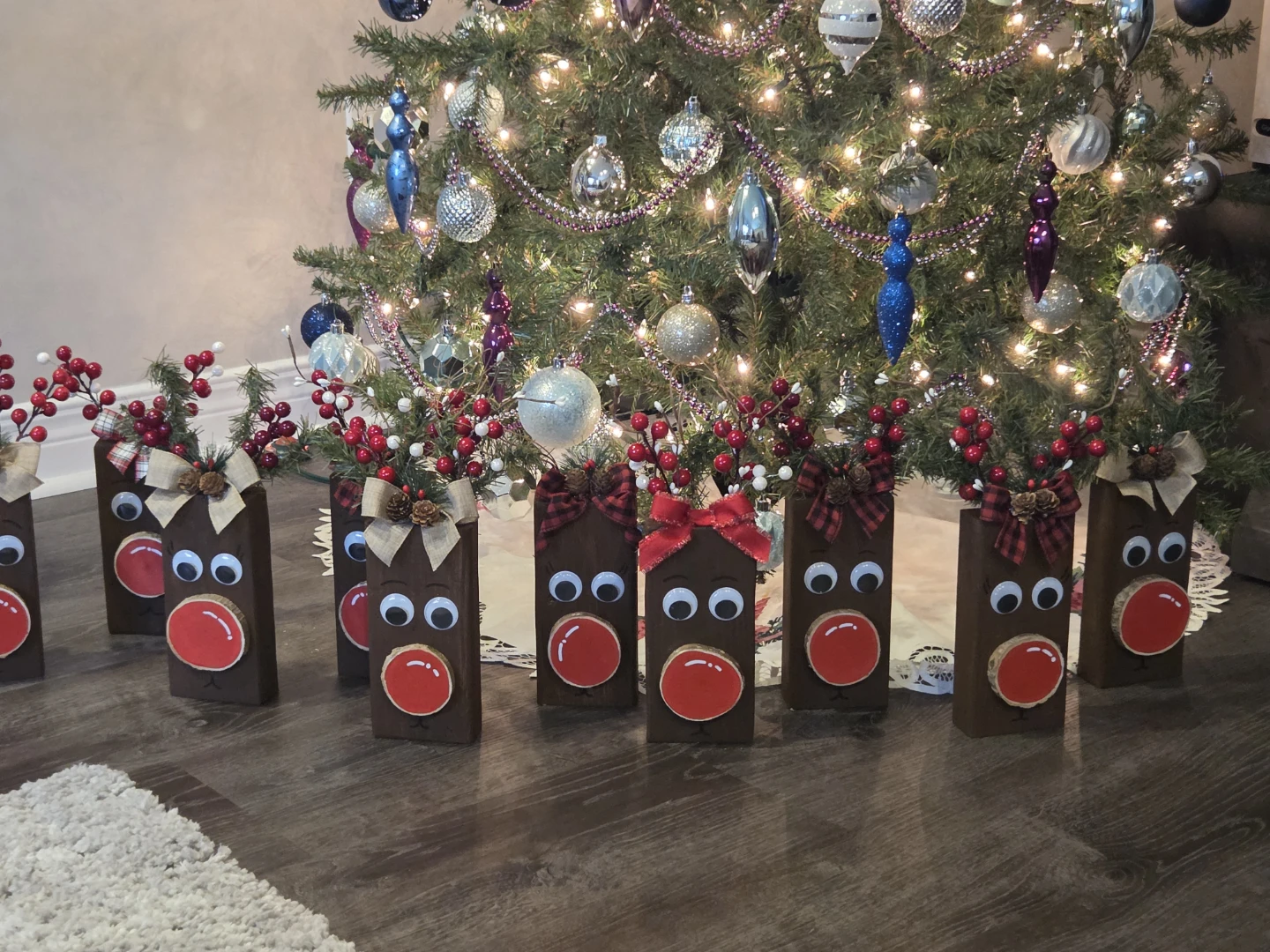Wooden reindeer - photo 3