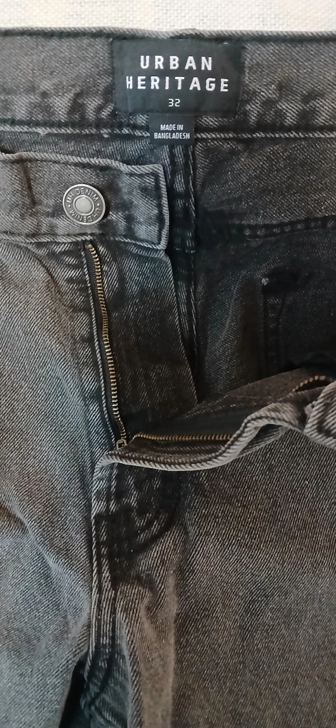 Urban Heritage Jeans - Size 32 - photo 5