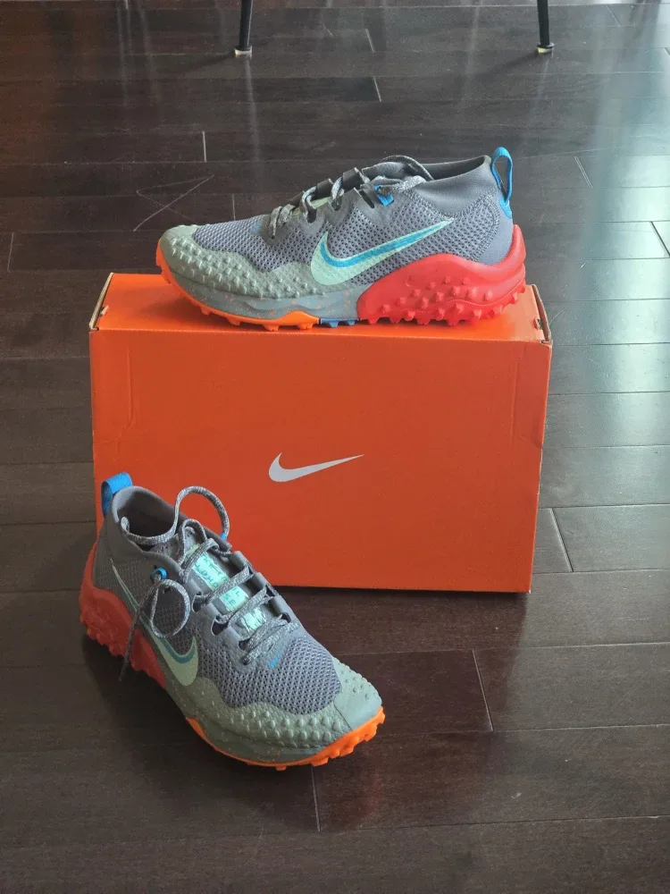 Brand New Nike Wild Horse Trail 7 (Size US Men 6.5) Grey/Orange image indicator(4)