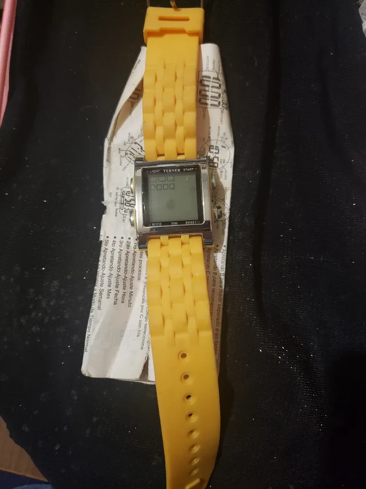 Terner 30M Yellow Digital Watch 🥕
