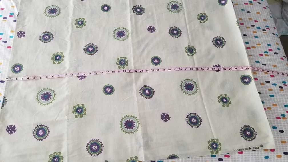 Bedsheet and Two Pillowcases image indicator(5)