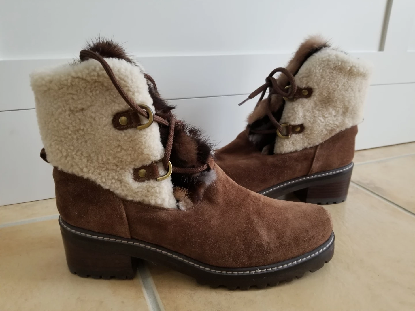 Brown Suede & Shearling Ankle Boots - photo 4