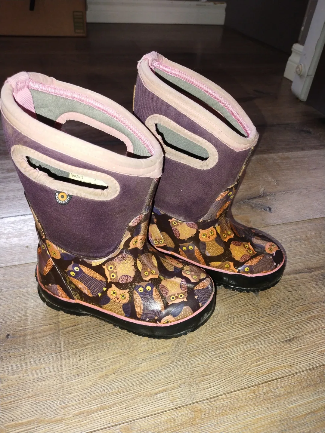 Bogs K Classic Owl Infant Size 8 Boots image indicator(2)