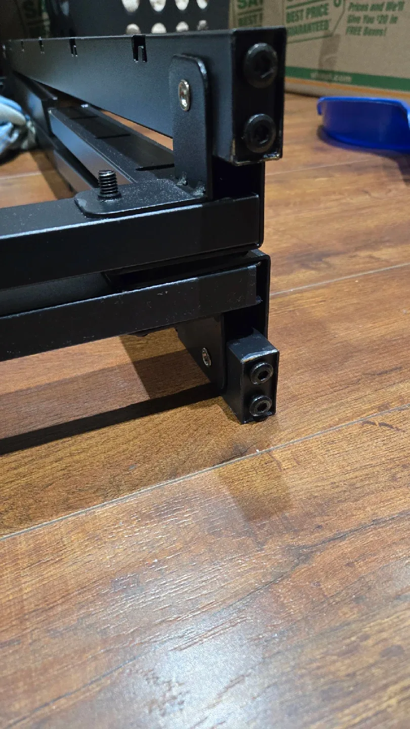 Black Metal Bed Frame image indicator(4)