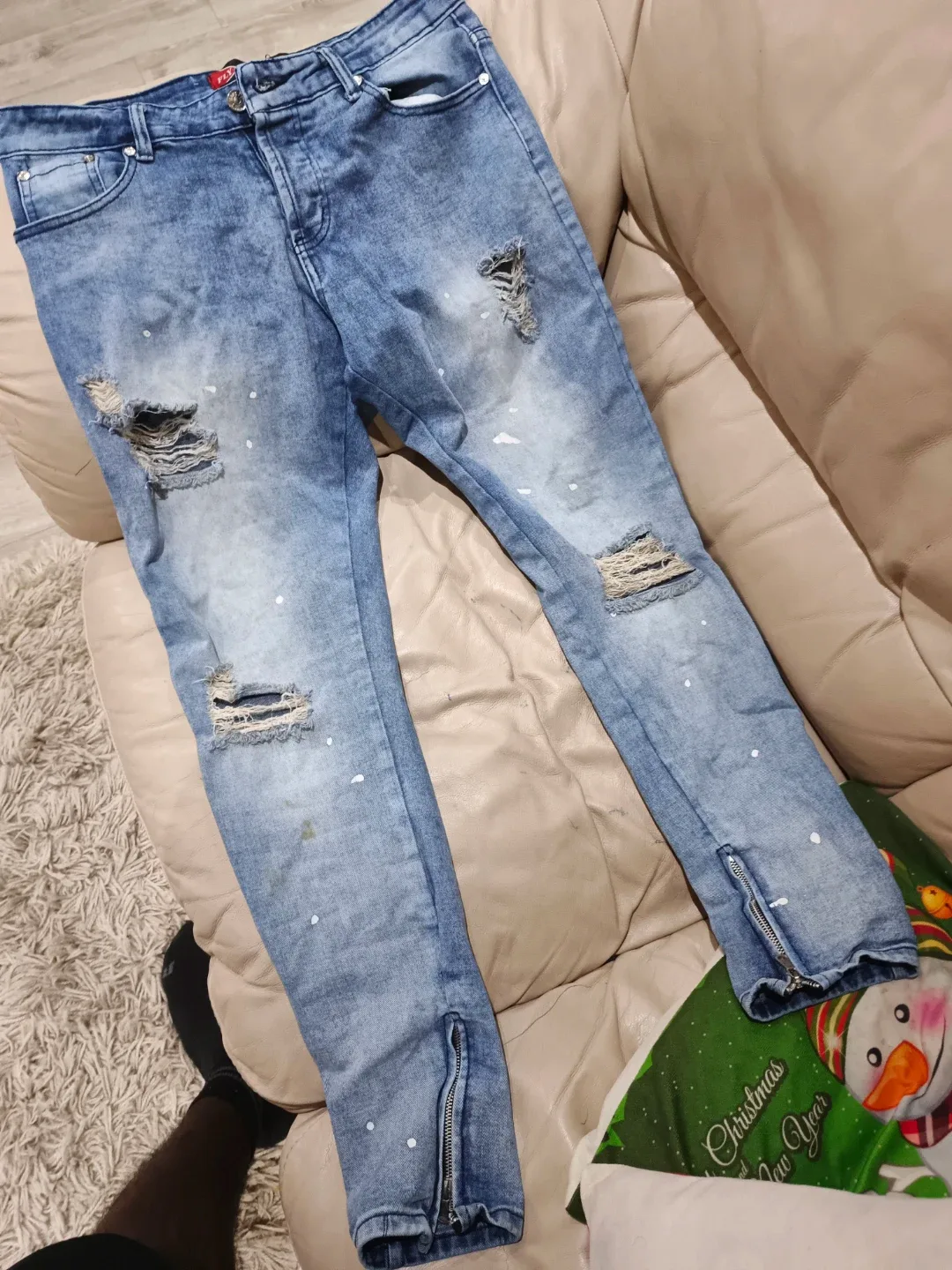 P&S Jeans - Distressed Light Blue Wash image indicator(2)