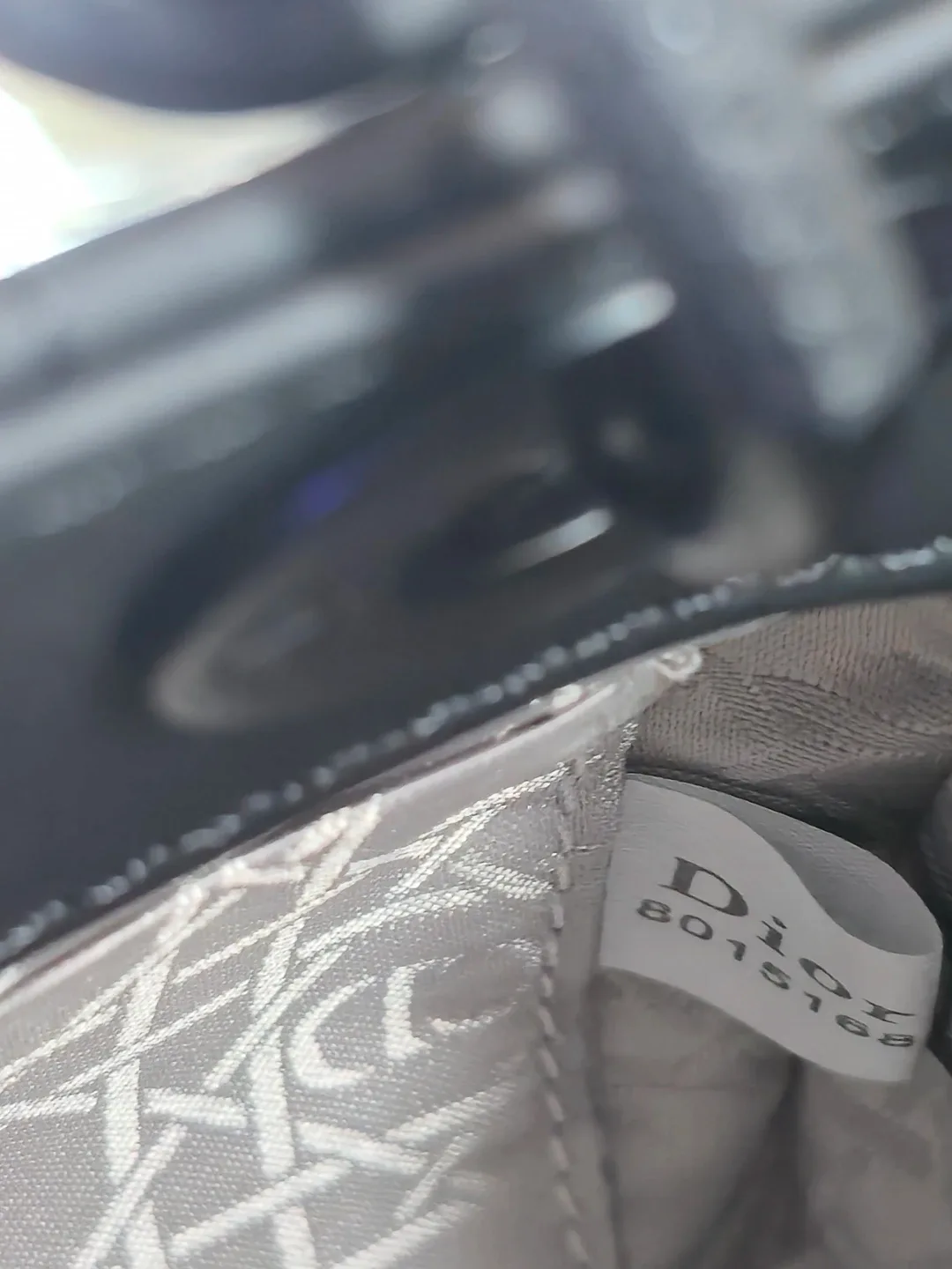 Luxury Clerance,Women’s Fashion,Bags,Belts,Watches & More image indicator(7)